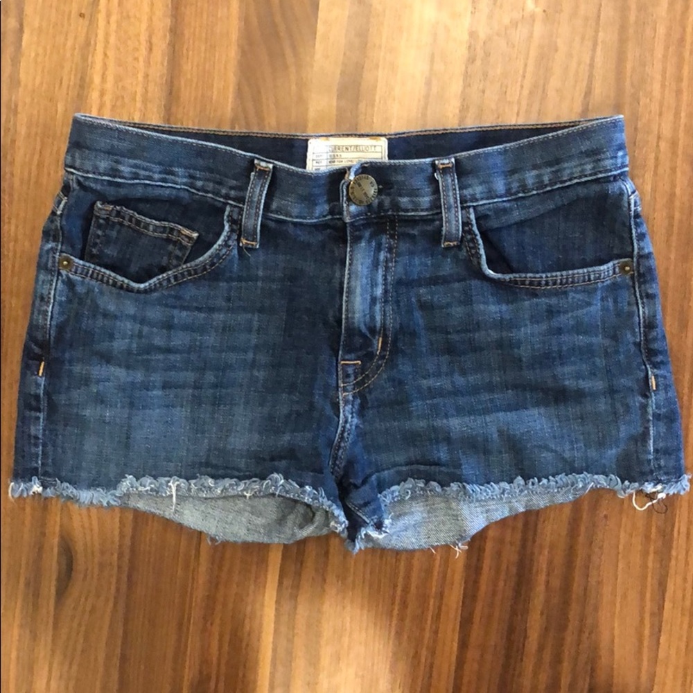 Women’s jean shorts, size 23